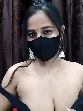 Lalisa sexy online show from March 17, 2025, 5:05 pm