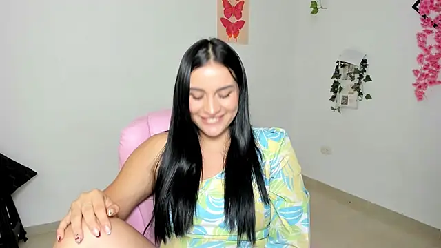 Emic  online show from February 9, 2026, 1:58 am