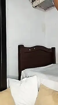 anitagrenn online show from March 16, 2025, 2:10 am