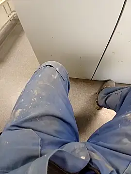 X46x online show from November 22, 2025, 9:08 am