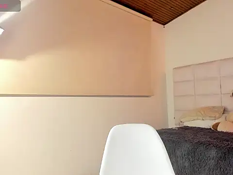 Nicolle ds online show from December 29, 2024, 3:00 am