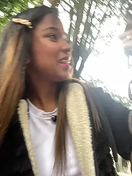 Nicolle ds online show from December 16, 2024, 8:26 pm