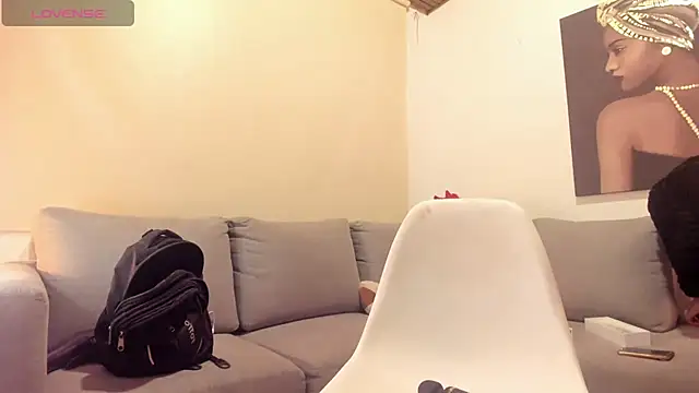 Nicolle ds online show from December 3, 2024, 4:53 am