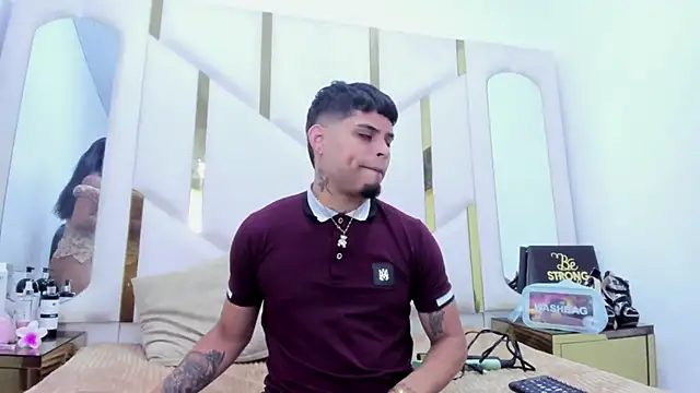 MelissaAndZeuss online show from October 9, 2025, 7:20 am