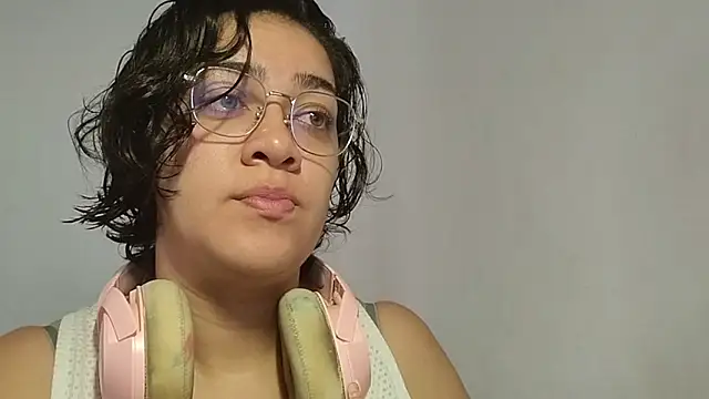 ely toro  online show from September 26, 2025, 4:25 pm