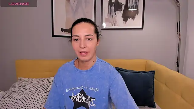 Linda Insatiable online show from March 8, 2025, 1:50 am