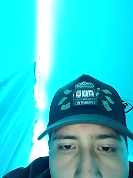 Snapshot of Neithan__23 chatting on November 2, 2025, 1:43 am Neithan 23 online show from November 2, 2025, 1:43 am