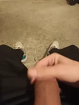 casper0303 online show from March 23, 2025, 2:04 am