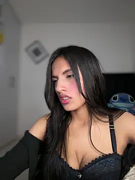 Dulceeany online show from October 9, 2025, 11:38 pm