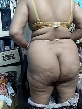 Urmila bhabhii online show from October 20, 2025, 3:19 am