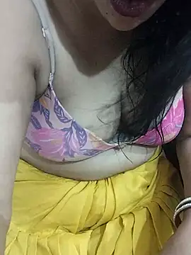 Urmila bhabhii online show from July 5, 2026, 4:30 am