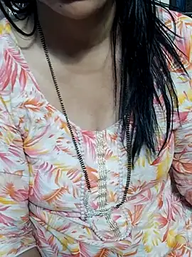 Urmila bhabhii online show from October 15, 2025, 3:16 am