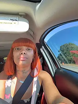 butterflybootyy online show from October 20, 2025, 3:23 pm