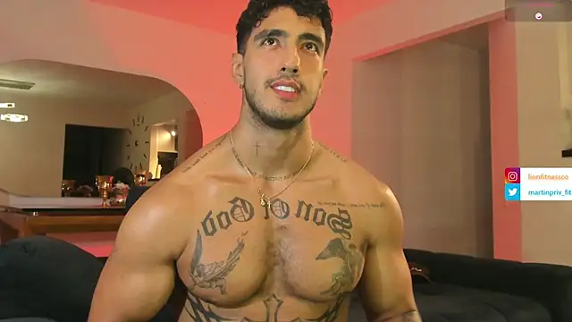 JACOB MARTINS online show from February 4, 2025, 2:28 am