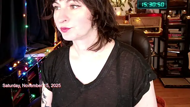 404girlnotfound online show from November 15, 2025, 2:32 pm