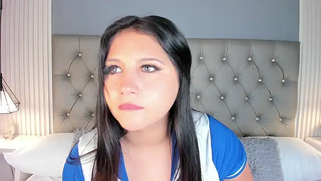 AvyMilton online show from September 28, 2025, 11:50 am