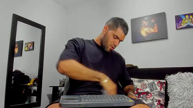 SamirHazard97 online show from September 9, 2025, 8:51 pm