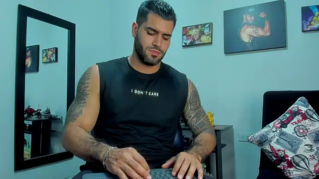 SamirHazard97 online show from December 3, 2025, 9:25 pm