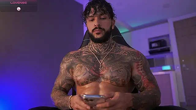 mariano costa online show from September 24, 2025, 2:18 am