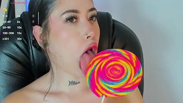 melody suarez online show from March 12, 2025, 7:47 pm