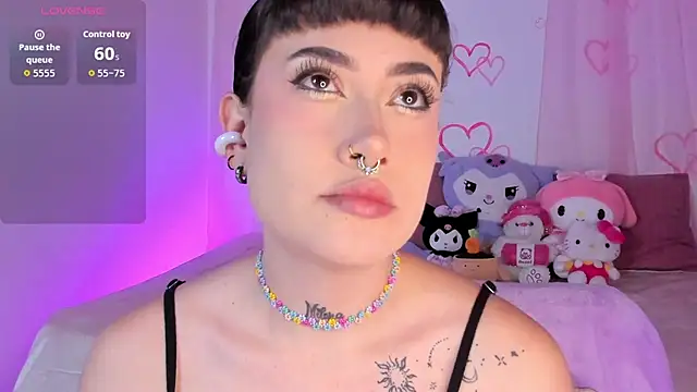 melody suarez online show from October 8, 2025, 11:27 pm