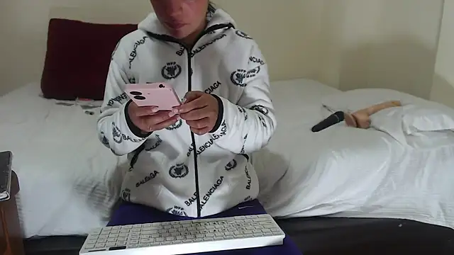 michel ex33 online show from March 20, 2025, 12:30 am