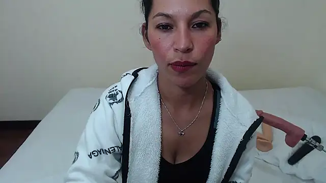 michel ex33 online show from March 16, 2025, 8:32 pm