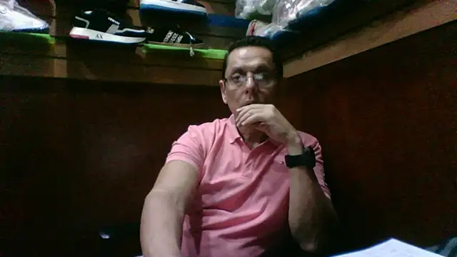 Snapshot of MarcusKelvin chatting on November 8, 2025, 1:03 pm MarcusKelvin online show from November 8, 2025, 1:03 pm