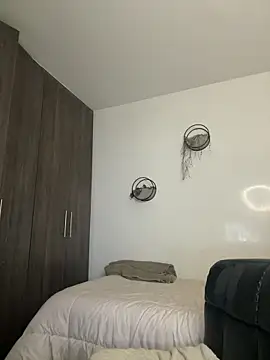 valeria2019hot online show from March 14, 2025, 11:32 pm