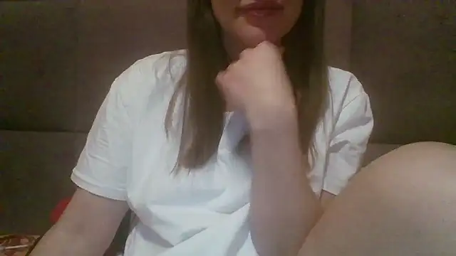 Sladkiegubki online show from February 21, 2025, 9:43 pm