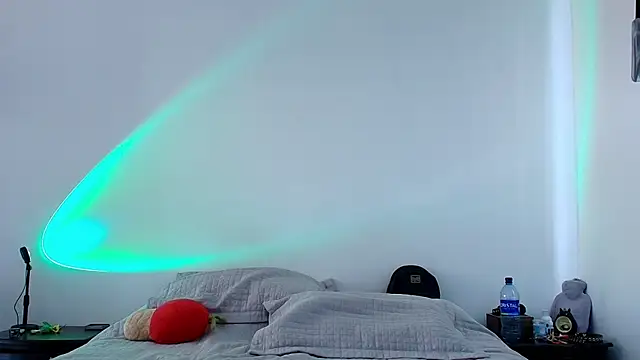 anika lowen02 online show from January 20, 2025, 4:34 pm