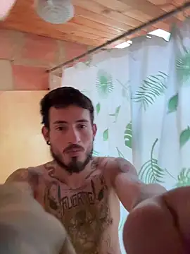 anika lowen02 online show from November 17, 2025, 4:33 pm