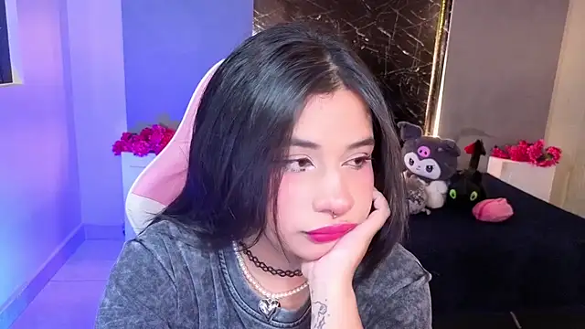 BonnieTaylor0 online show from September 20, 2025, 3:33 am