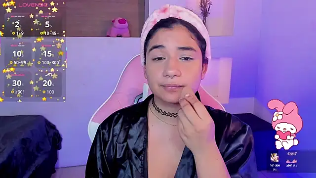 BonnieTaylor0 online show from March 14, 2025, 3:15 am