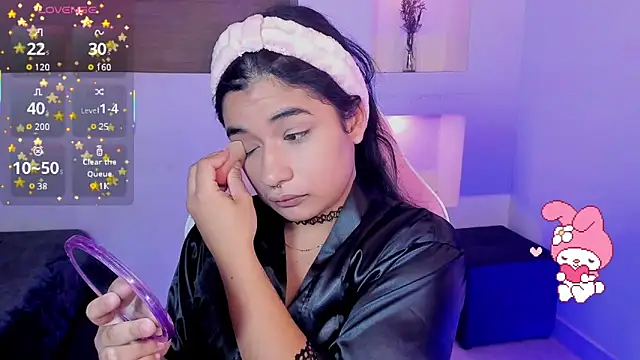 BonnieTaylor0 online show from March 13, 2025, 3:22 am