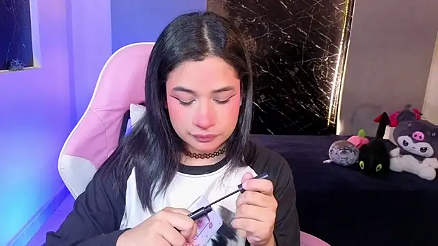 BonnieTaylor0 online show from September 25, 2025, 3:34 am