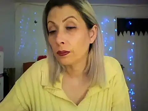 Snapshot of alixia81 chatting on March 16, 2025, 12:55 pm alixia81 online show from March 16, 2025, 12:55 pm