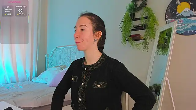 Belle Via online show from March 15, 2026, 9:38 am