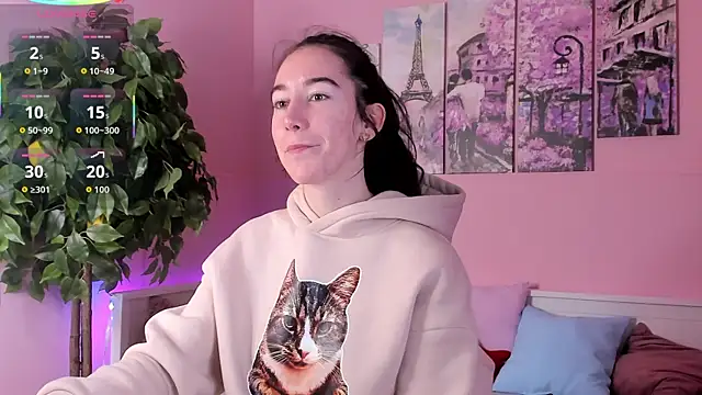 Belle Via online show from September 24, 2025, 1:17 pm