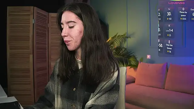 Belle Via online show from October 4, 2025, 3:35 pm