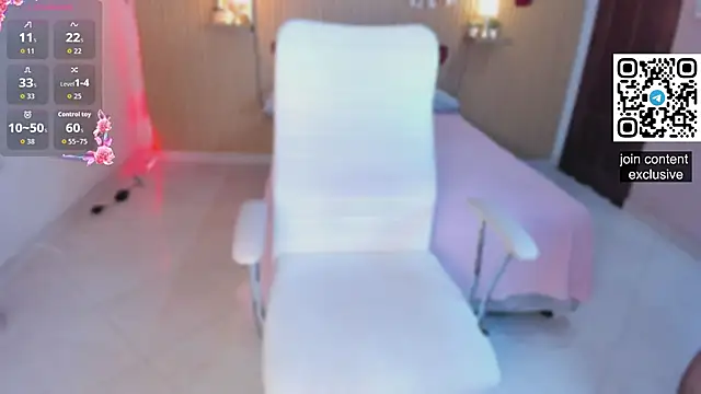 Harmony Malkova online show from September 17, 2025, 3:19 am