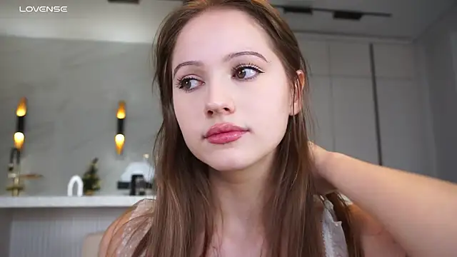 hecola online show from November 27, 2025, 12:16 pm