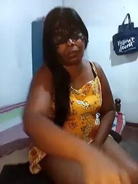 Aroma Sl online show from October 3, 2025, 1:56 pm