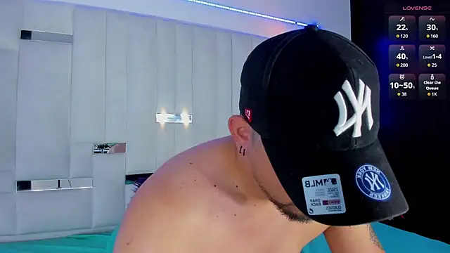 Jacoob19  online show from September 15, 2025, 1:11 pm