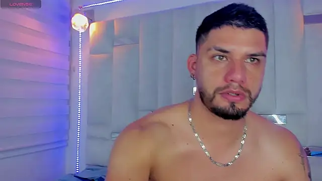 Jacoob19  online show from February 21, 2025, 6:37 pm