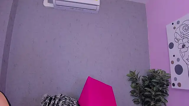 Tiffany mendez online show from April 11, 2026, 12:09 pm