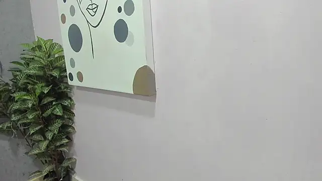 Tiffany mendez online show from December 20, 2025, 12:08 pm