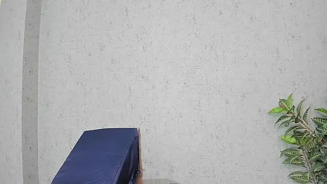 Tiffany mendez online show from January 12, 2026, 12:12 pm