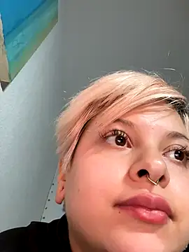 sammymoon online show from November 4, 2025, 8:34 pm