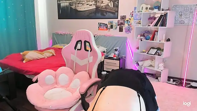 Ramona Johnson online show from February 24, 2025, 10:04 am